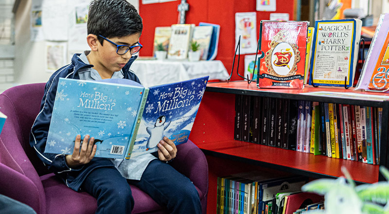 Sacred Heart Catholic Primary School Westmead student inside library