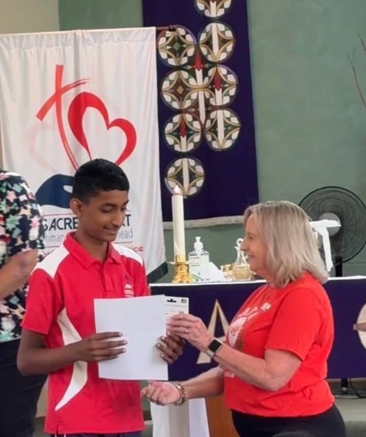 676228104294338_1362045922379216-1