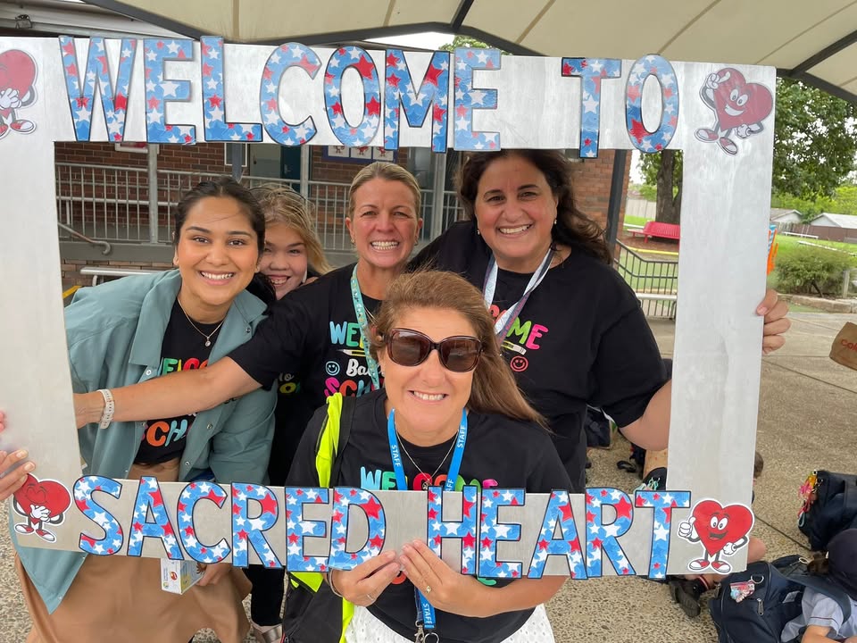 676228104294338_1399014295349045-1