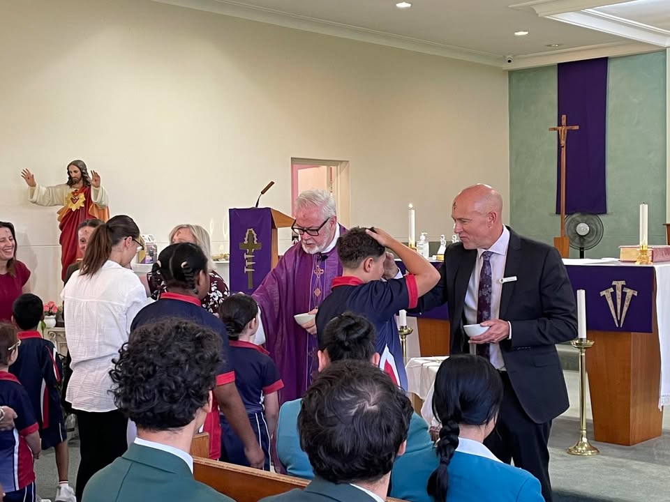 676228104294338_1412952027288605-1