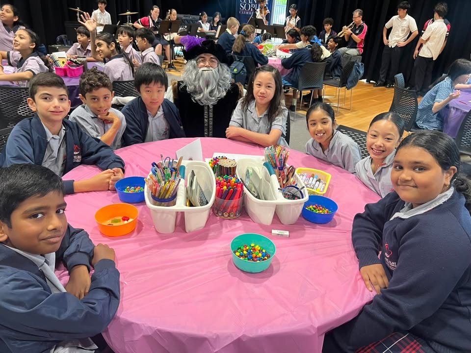 676228104294338_1423338689583272-1